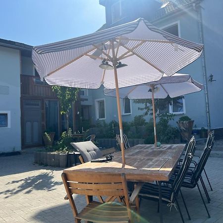 Antike Wohnmoeglichkeit Kurz Und Langfristig 100Qm Erdgeschoss Lauchhammer Exterior foto